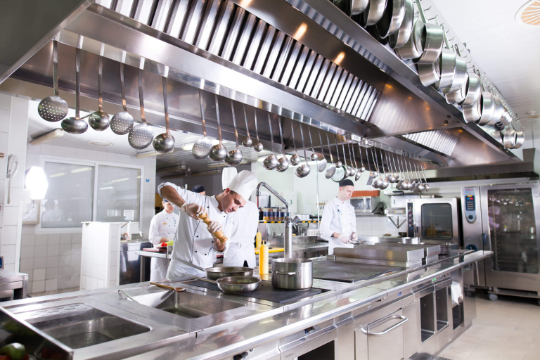 
Чистота на професійній кухні – готові рішення багатьох проблем, з якими стикаються ресторатори.					